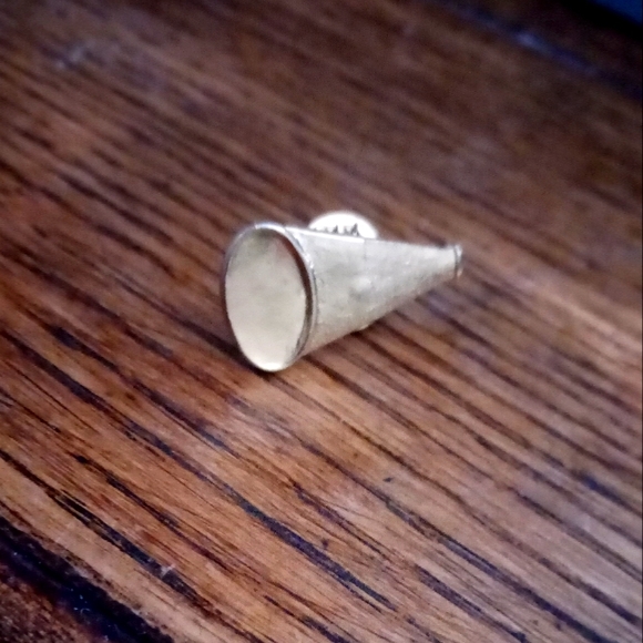 Vintage Gold Cheerleader Megaphone Pin - Picture 2 of 4